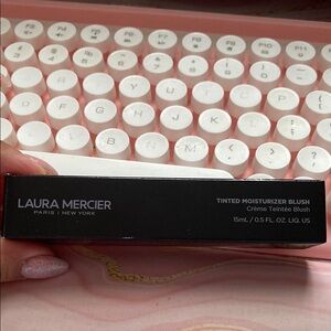 Laura Mercier Tinted Moisturizer Blush